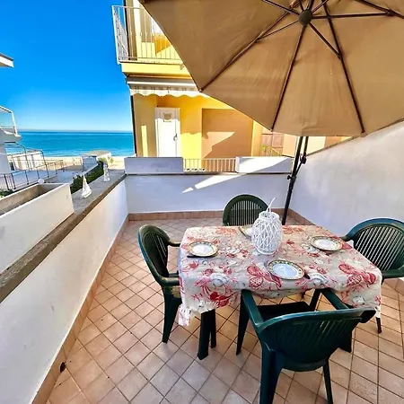 Marzio - Con Terrazzo, Posto Auto E